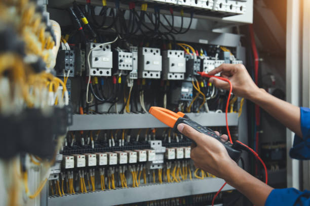 Best Affordable Electrician  in Clute, TX